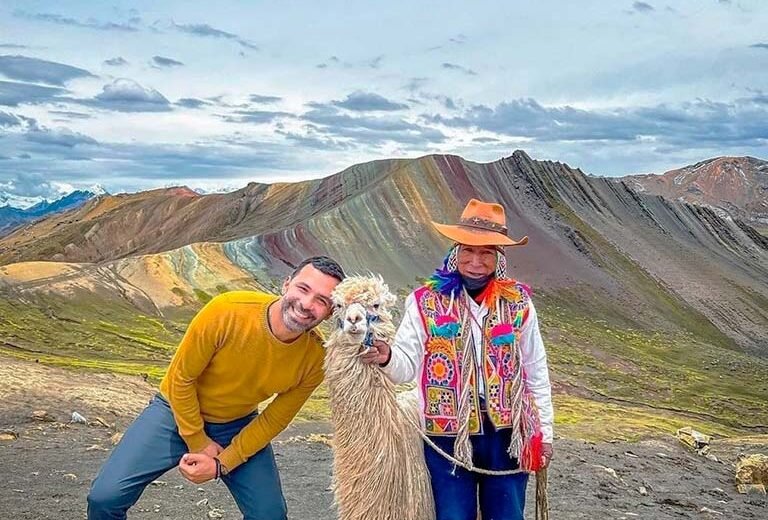 Tour Montaña de Colores Palcoyo